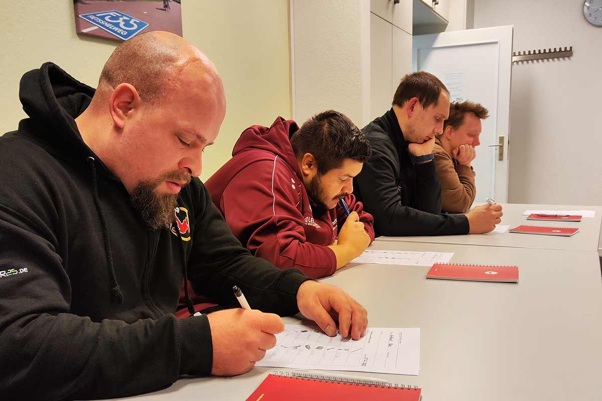 Schulbank drücken und keine Zeit mehr für Hobbys