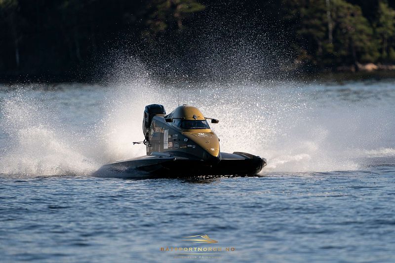 Idag har det v&aelig;rt full aktivitet p&aring; Songevann