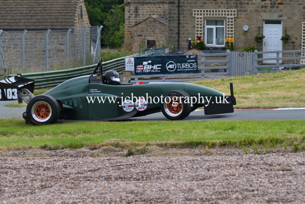 OMS 28 Ben Hamer