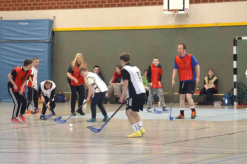 Fußball- und Hockeyspaß mit der Wilden 13 aus Ochtrup