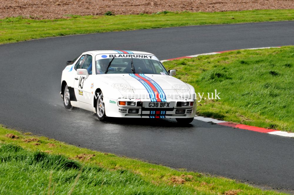 Porsche 944
