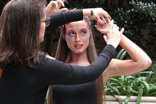 Sou Milla da Mata, beauty artist apaixonada por real&ccedil;ar a beleza de cada mulher, seja no dia a dia ou em seus momentos mais especiais.