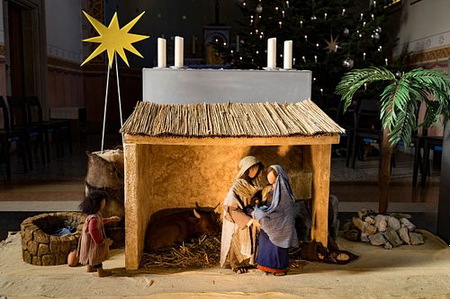 Krippenfigur Weihnachten 2024