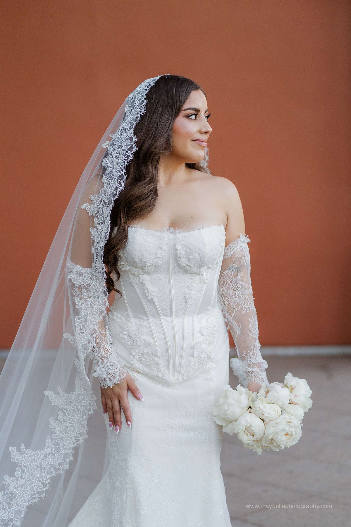 Husband and wife portraits at Siena Golf Club in Las Vegas, timeless wedding photography