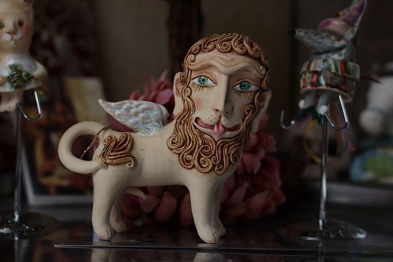 Guardian winged Lion