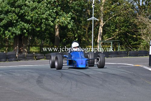Van Diemen RF85 driven by Jimmy Harris