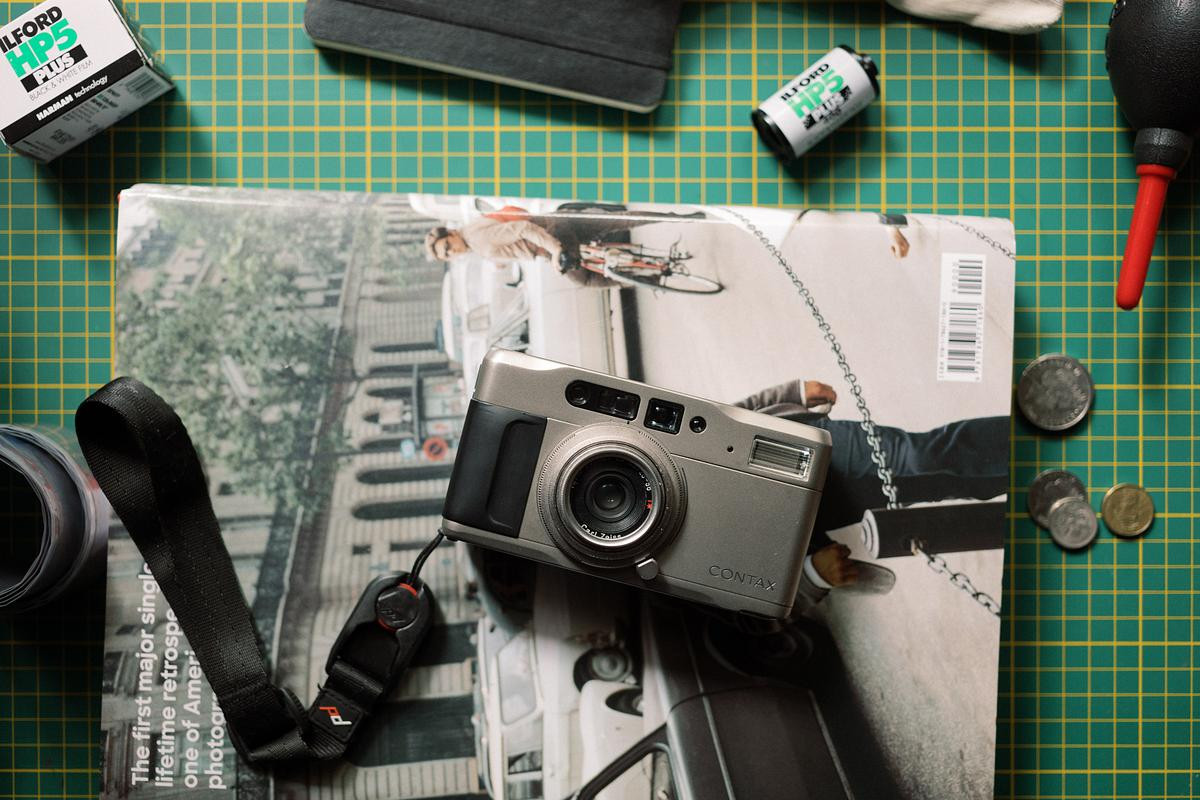 CONTAX　TVS Contax TVS Review: Or How I spent $400 on a Point & Shoot