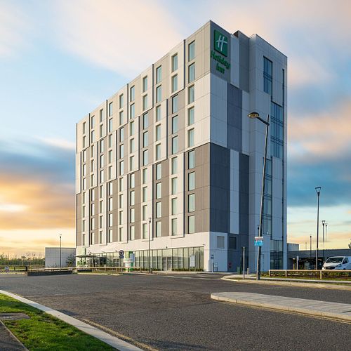 HOSPITALITY / COMMERCIAL