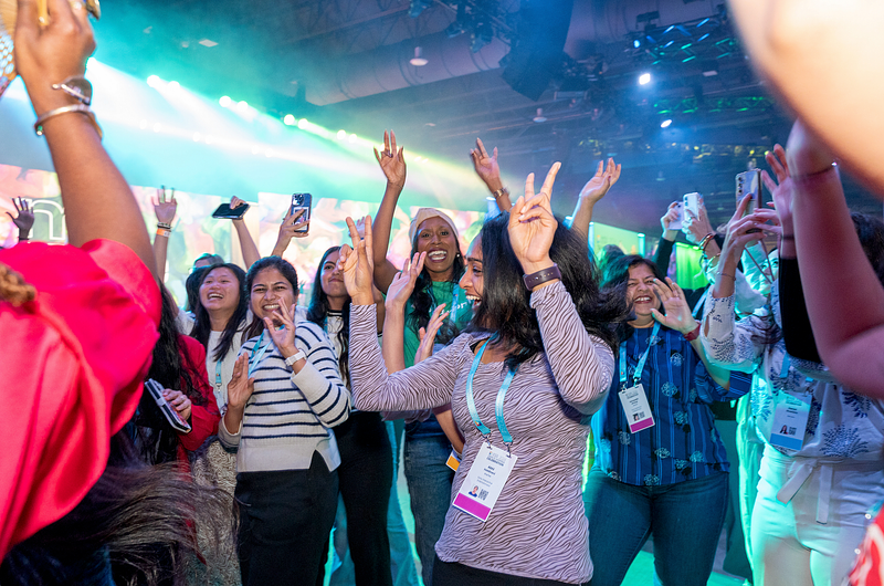 The ROI of Professional Corporate Event Photography