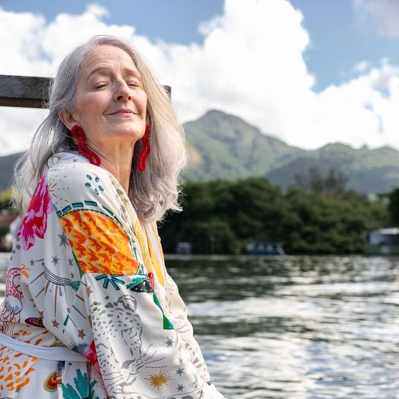 Estrogen Reconsidered: The Real Story on Long-Term HRT Benefits for Menopausal Women