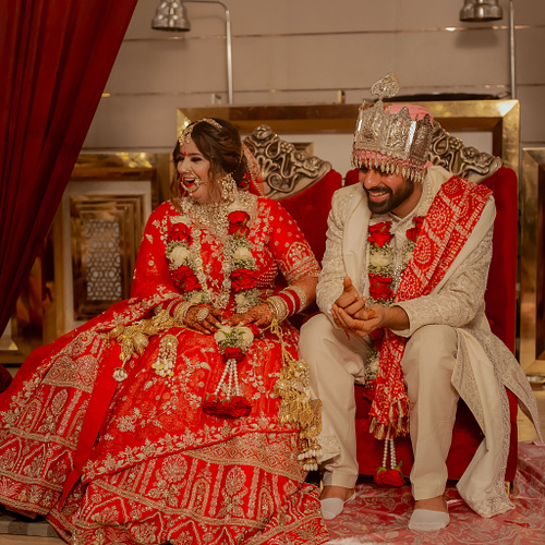 Where love leads, we capture.