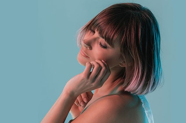 Boudoirfotografie: voorbeelden en ideeën voor boudoirfoto's (bijgewerkt 2025)