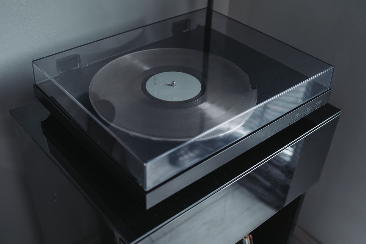 Fuji X100V ISO 1000 Shutter Speed 1/125 - Aperture F2