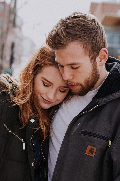 TOM & ALIYA