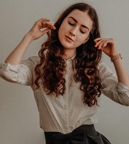 We are proud to present the best products from the world's most talented fashion designers.