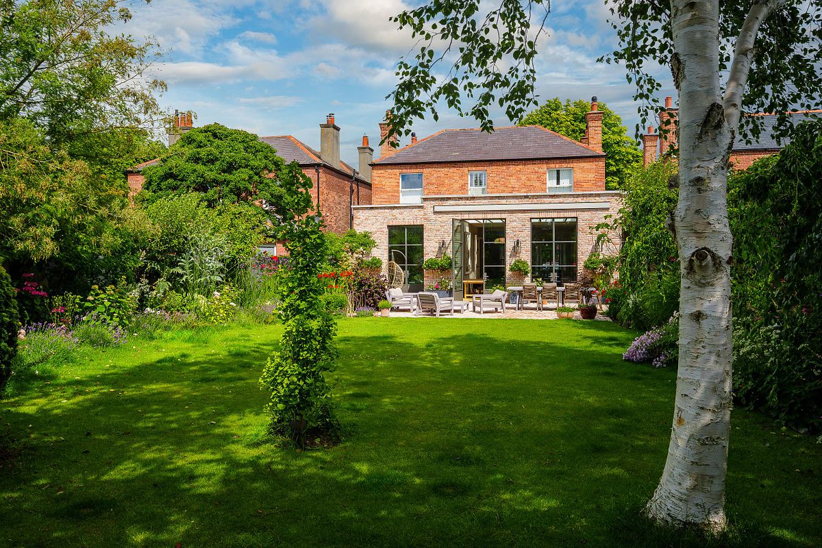Restored House with Modern Extension and Garden, Cowper Road, Du