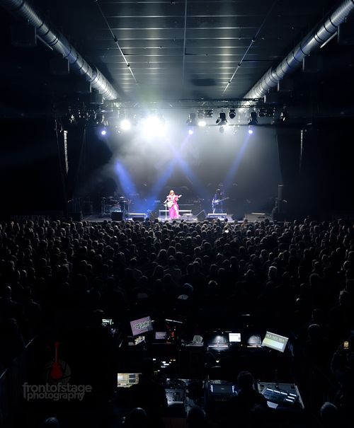 SUN als Support-Act für Hanabie in Huxleys Neuer Welt in Berlin.