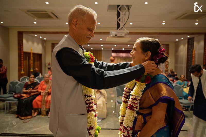 Golden Anniversary Photography: Must-Have Shots & Ideas