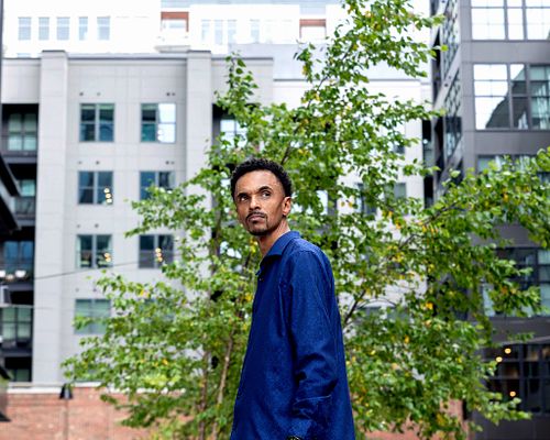 Purpose-Driven Visual Storytelling