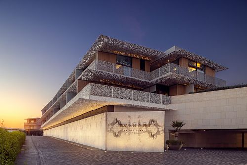 HOTELS AND RESORTS PHOTOGRAPHY EDITING