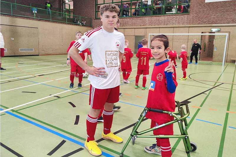 Begeisterndes Internationales Fußballturnier in Kreissporthalle