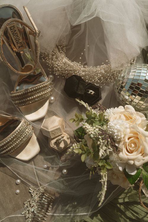 TYING THE KNOT