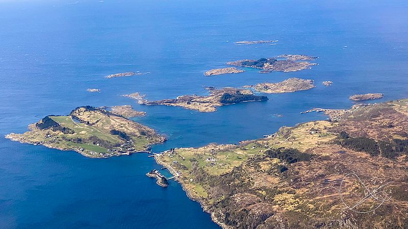 Studioet stengjer kl 14:45 i dag.