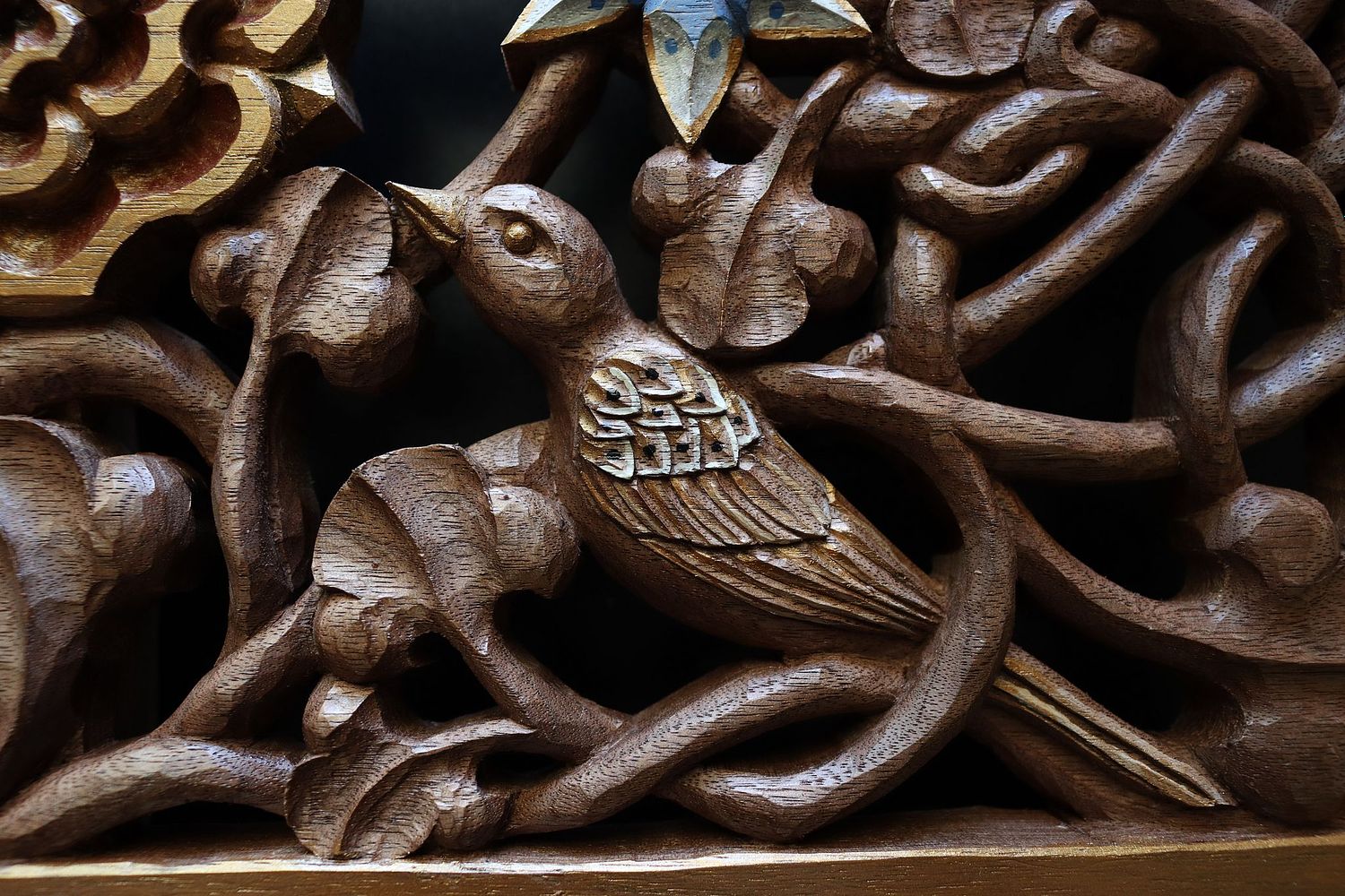 Contrasts Woodcarving LTD