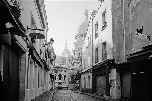 PARIS
