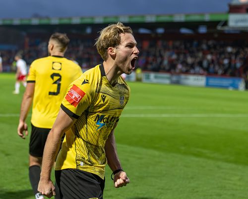 Guiseley 1 (4) vs (5) 1 Stevenage