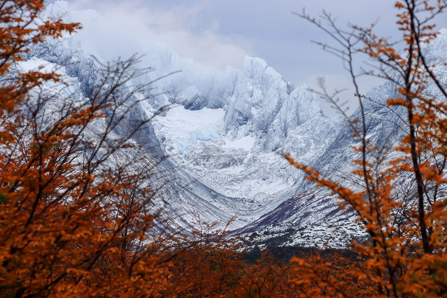 Monta&ntilde;as de Ushuaia y Oto&ntilde;o
