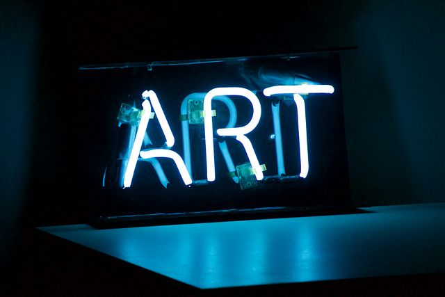 Come diventare un direttore artistico nel 2025: una guida completa