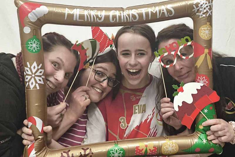 Gemeinsam lachen, spielen und genießen – unsere Weihnachtsfeier 2025