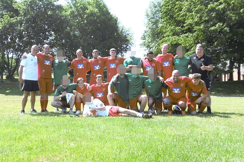 Fußball vereint! Rückspiel gegen Insassen der JA Hameln